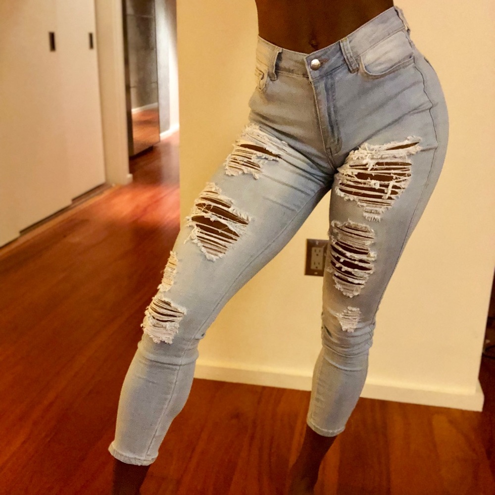 Light Wash Distressed High-Waisted Jean